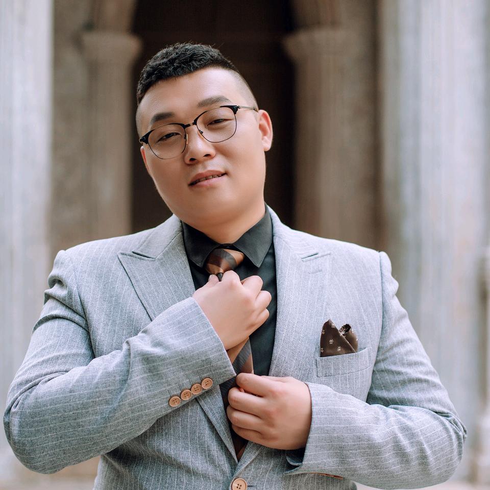 斯卡拉主持人小胖
