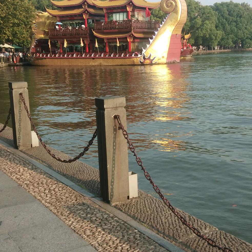 绿水青山