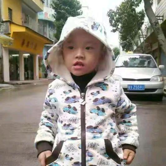 开开心心快快乐乐一家人