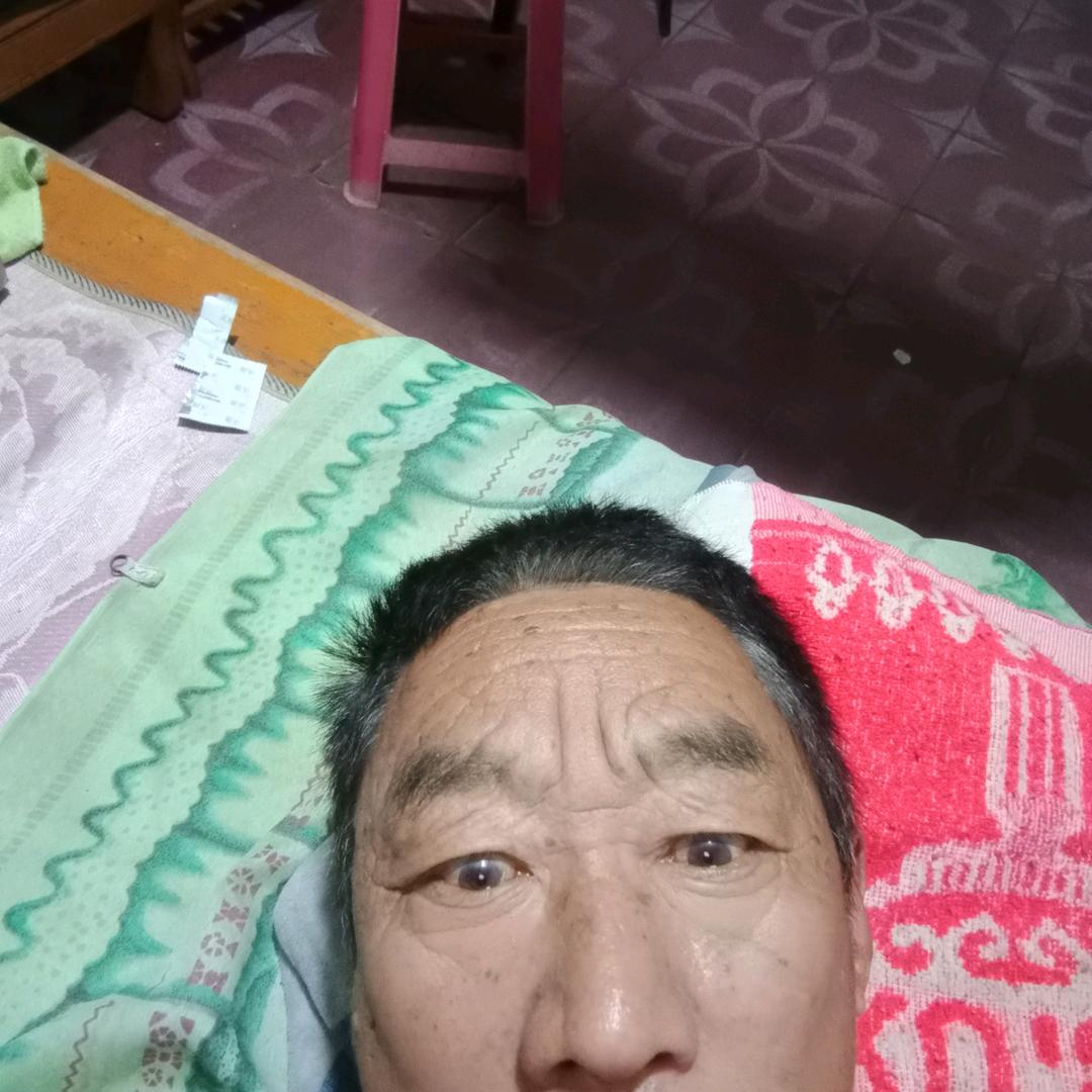 快乐的我宝新