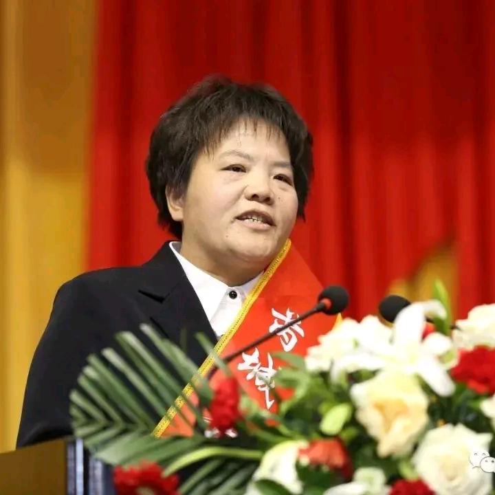 运城市风陵渡开发区佳佰优服装加工有限公司