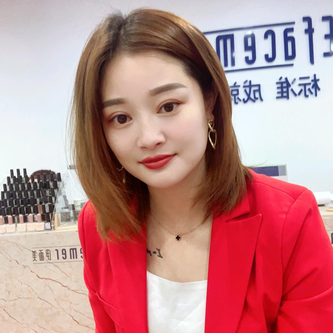 伊面美水北东路店余丽丽