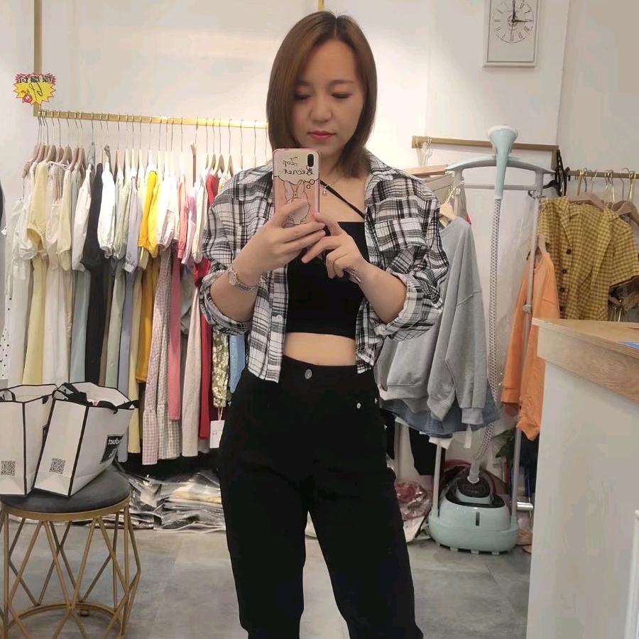 江某某