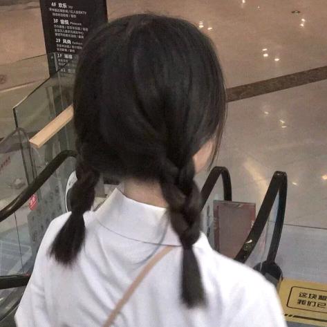 太阳当空赵，一帆风顺孙
