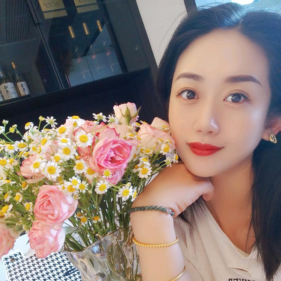 💋不讲～李🤟