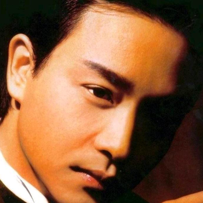 ꧁༺ʚ愛訫覚羅༒裝瘋賣儍ɞ༻꧂