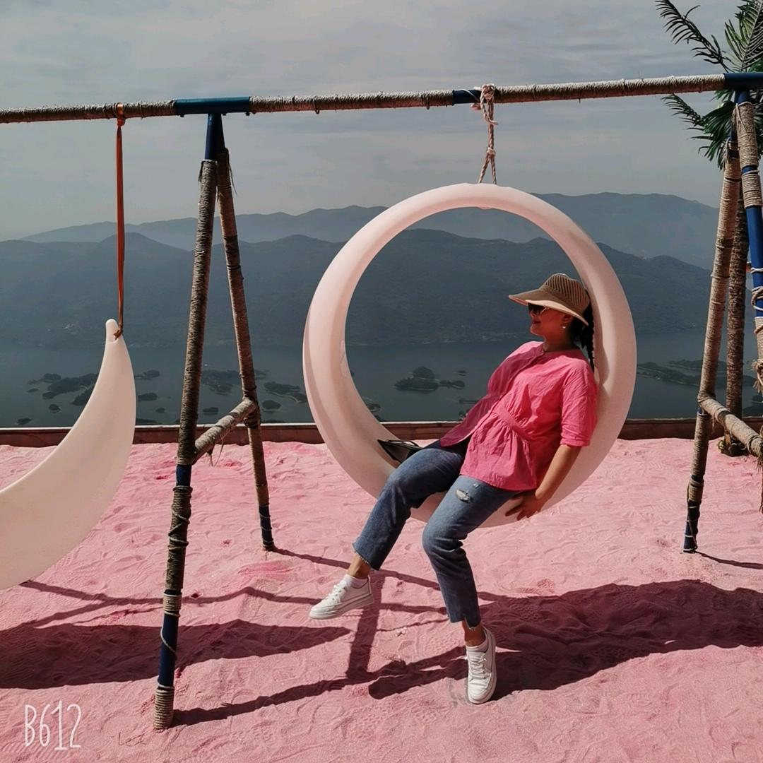 做一个默默看抖音的人