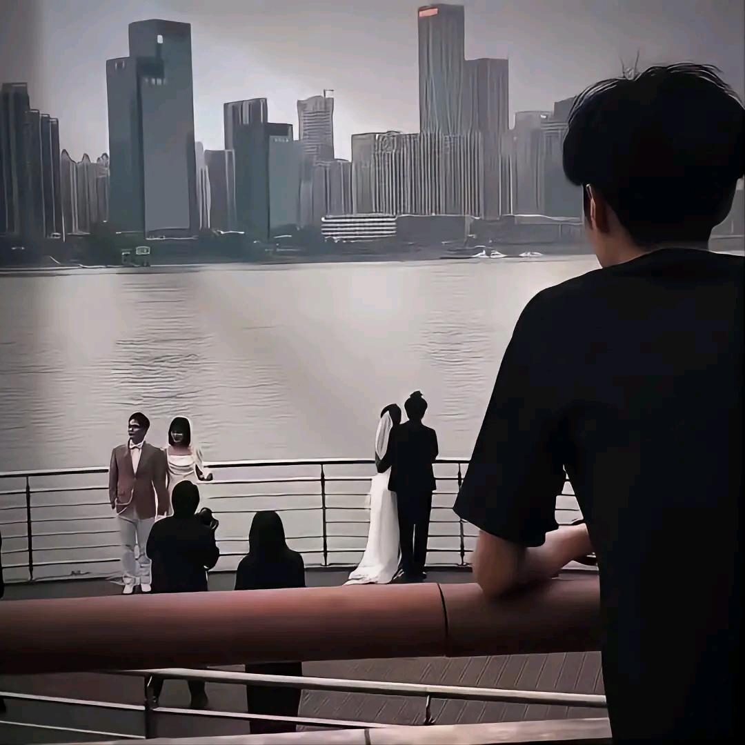 少年啊，年少