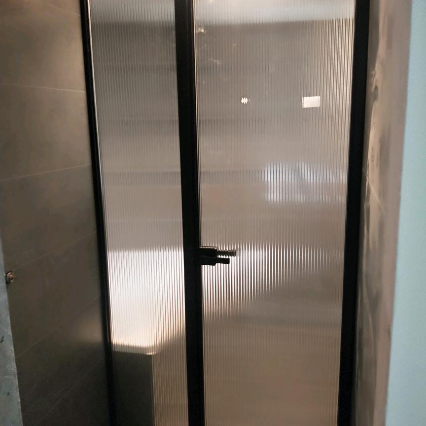 锐立淋浴房移门