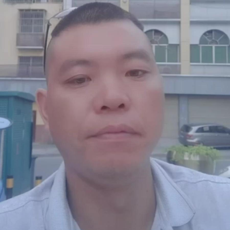 千山万水都是情（黄先生）