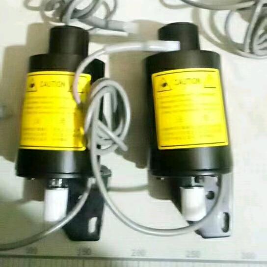 绷缝纫机剪线装置