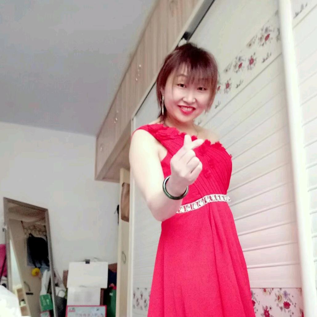 众星捧月22:10开播