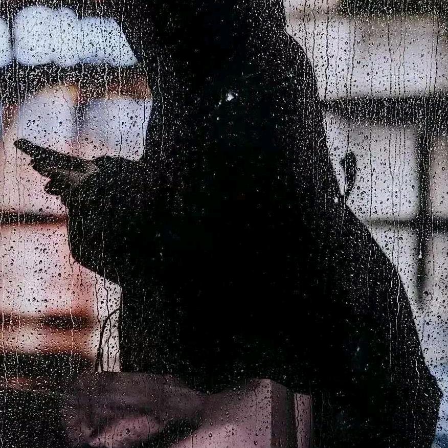 春风酿成蜜桃酒