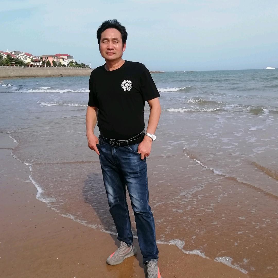 老帅哥姜美男