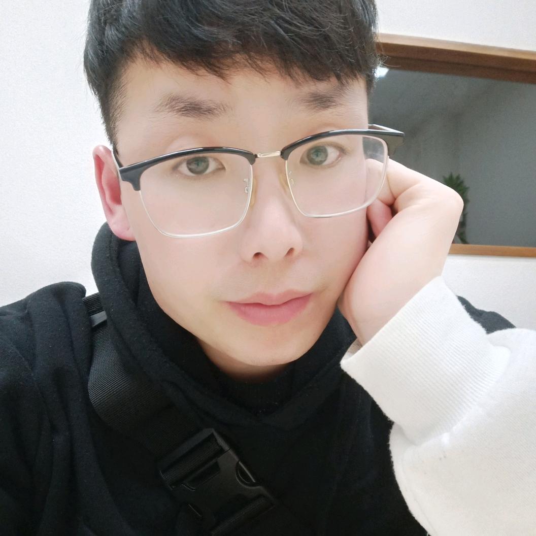 ୧⍤⃝💭阿涵