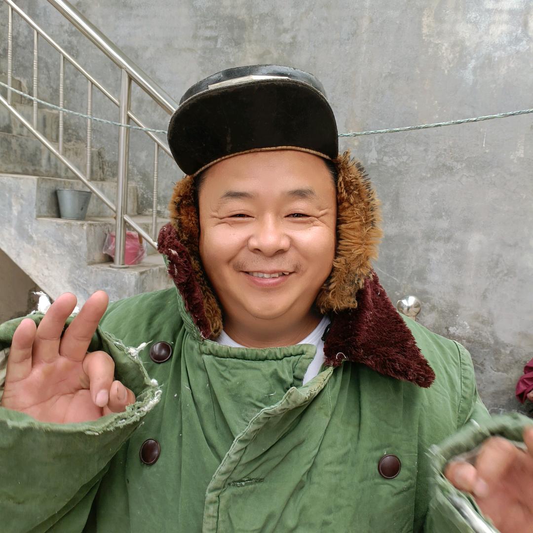 农村大衣哥