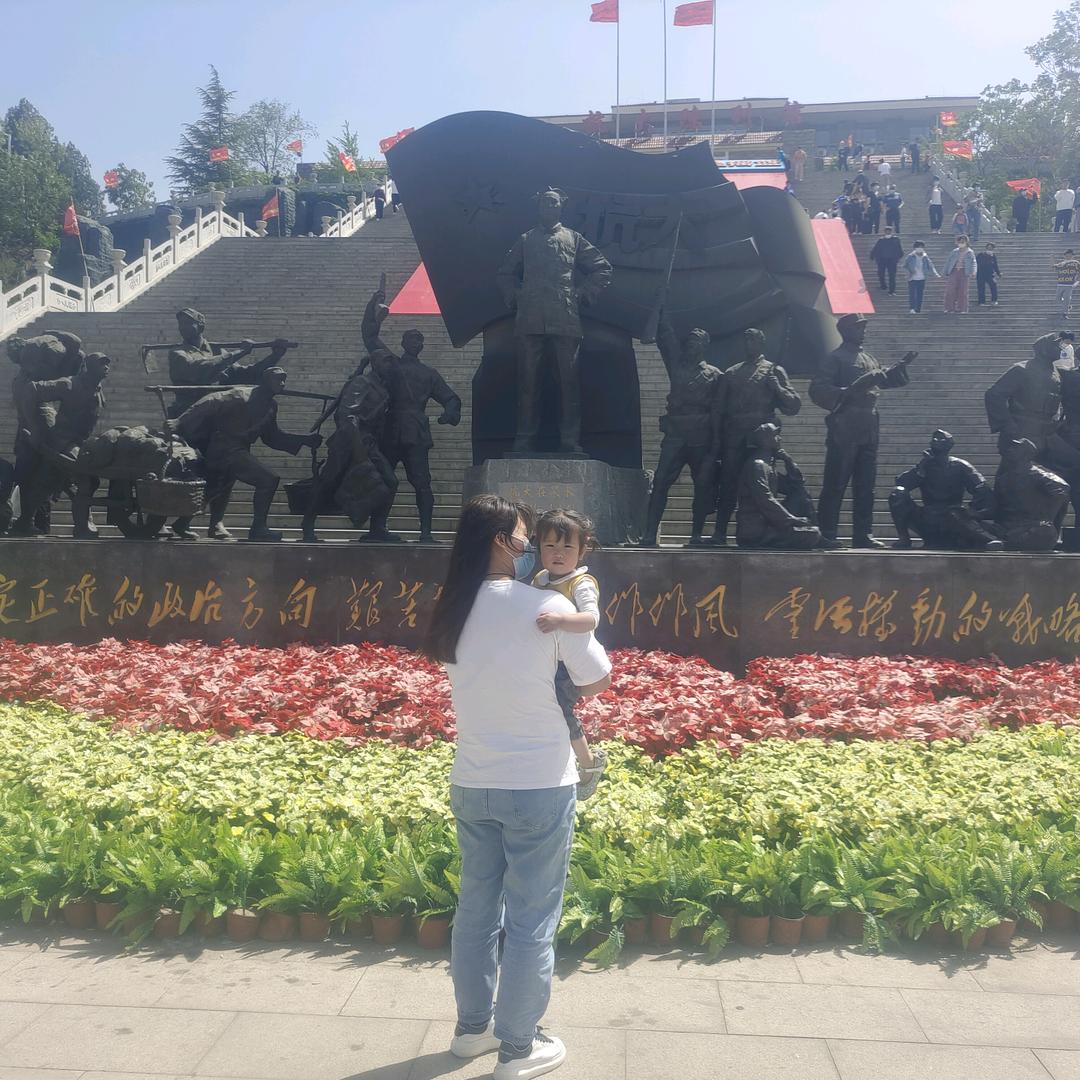 高东瑞