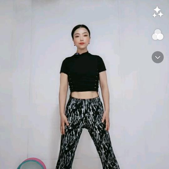 蒋绘爱健身
