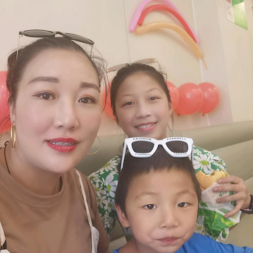 昭通市昭阳区小老奶餐饮服务有限公司