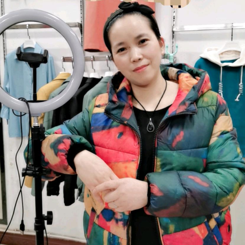 稀贵女装（张二花）