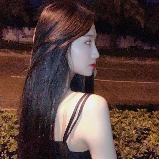 久违玲