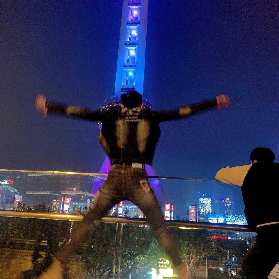 。，