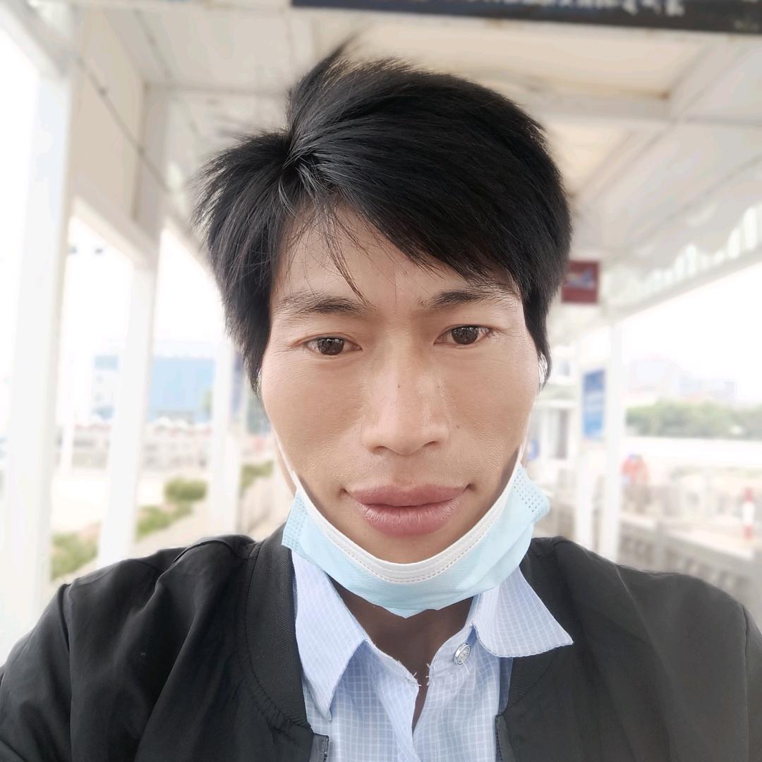 我是三个孩子的爸爸