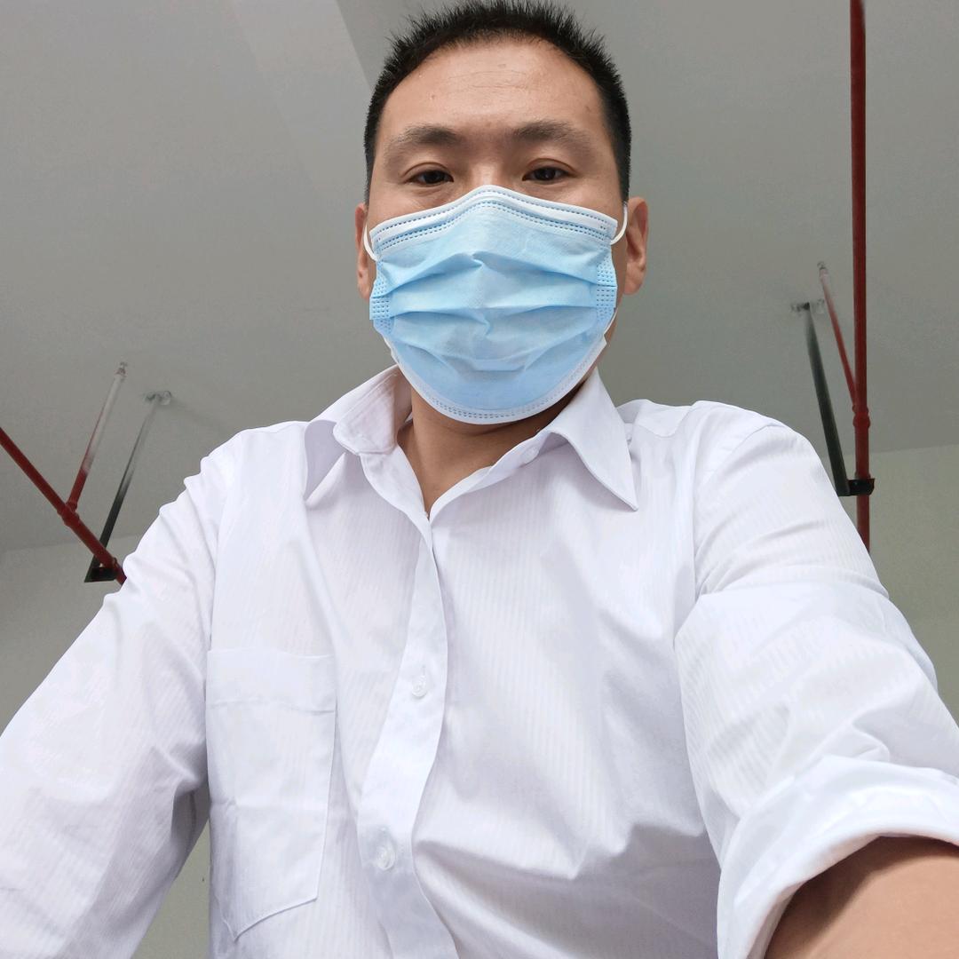 回收发二手电机旧设备扣子拉链空调