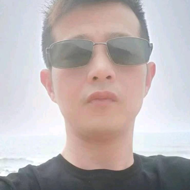刷墙哥