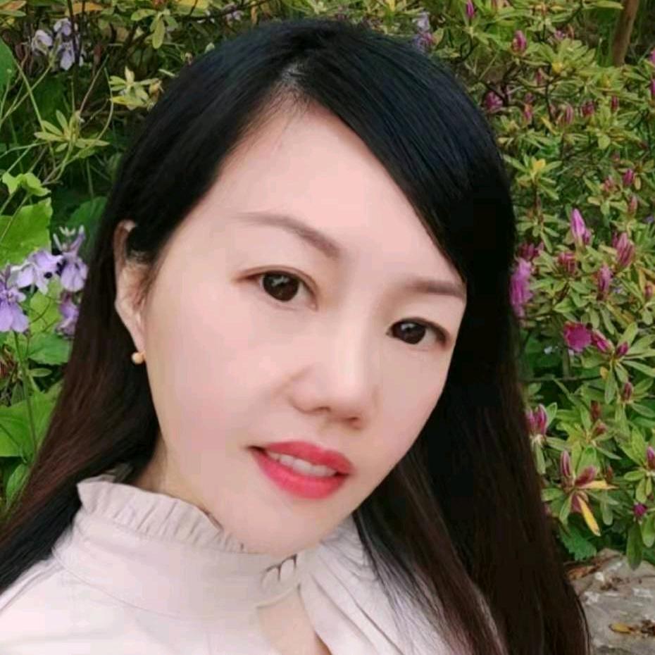 多多姊妹小号（周一至周三晚上7点半直播）
