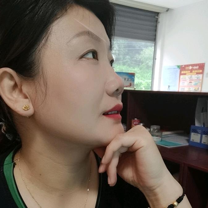 牵手