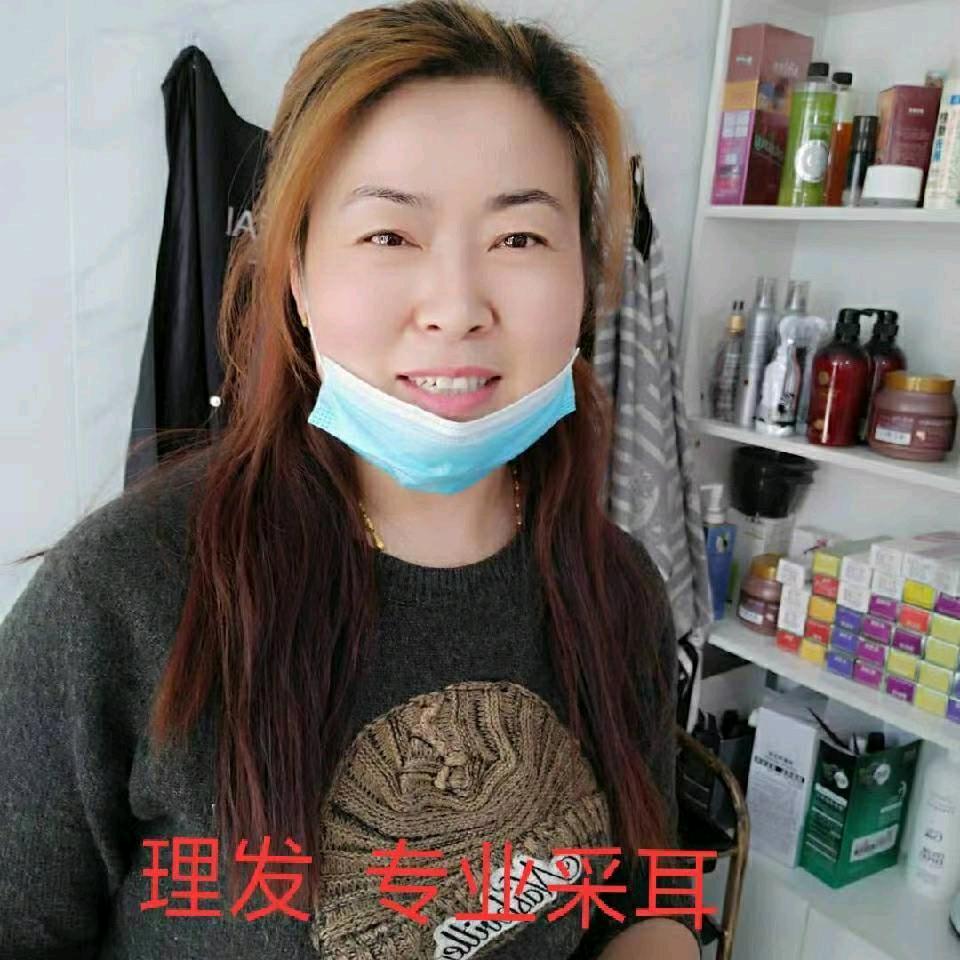 润阳理发采耳(泰兴嘉福小区北大门东)