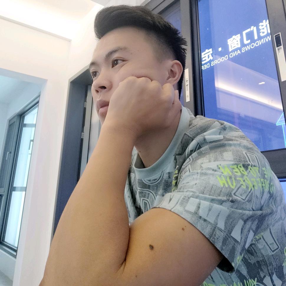 阿尔维智能门窗——洪先森