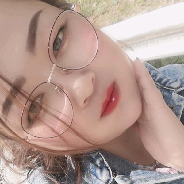 👄不爱姐请不要招惹姐👄拒私聊谢谢