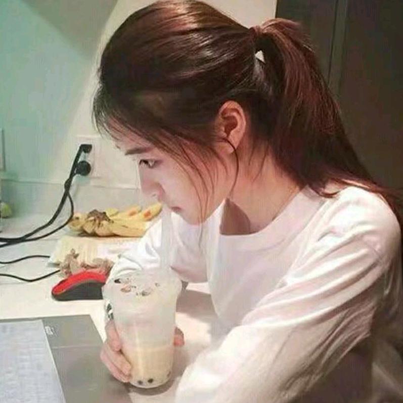 @贺贺  一个跑工地的小姐姐