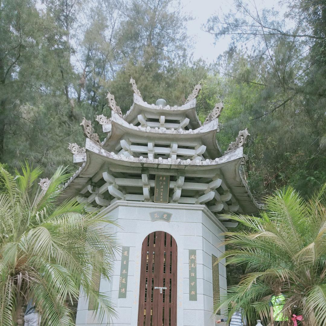 暮雨春天