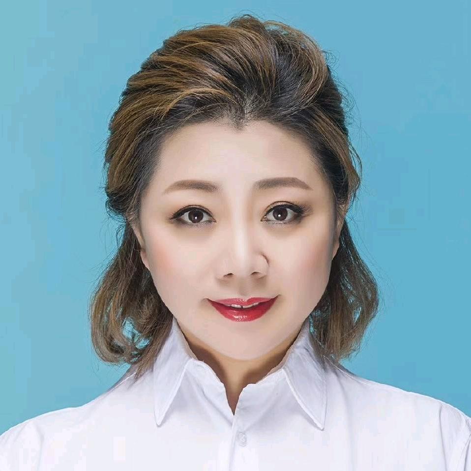 爱跳舞的大红姐