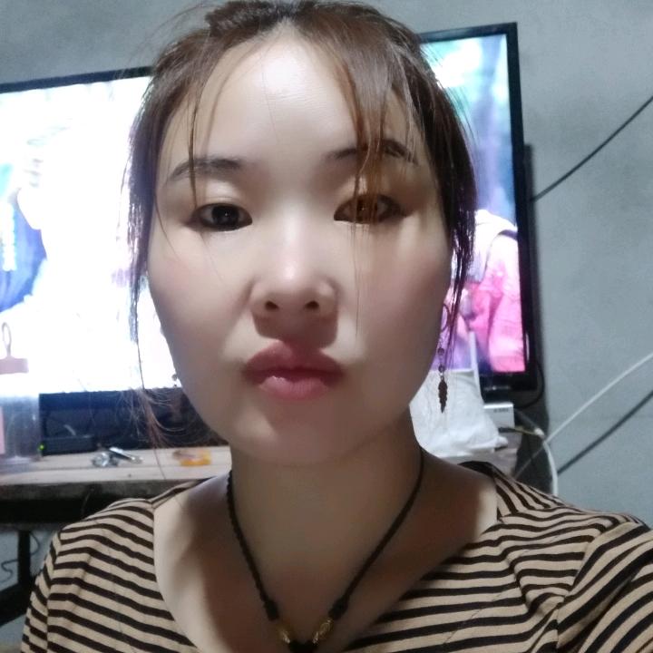 一笑红颜