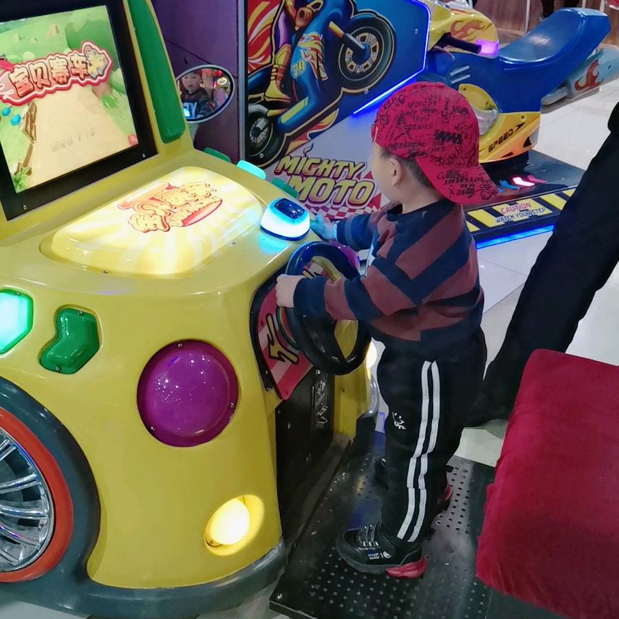 😜小石榴同学🤩