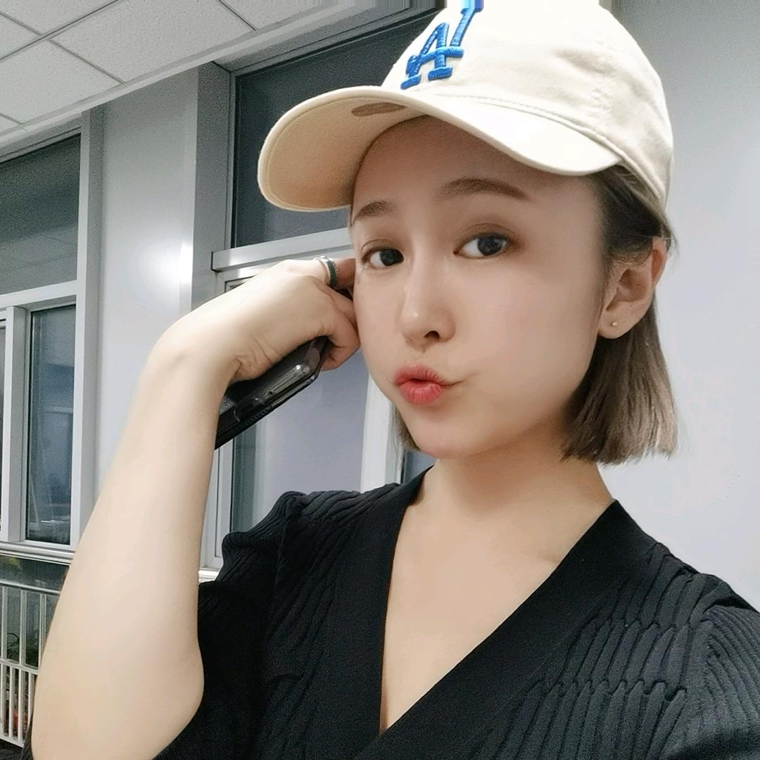 💋侯小墨