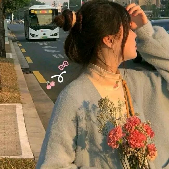 鱼🐟雨浴🌧️语宇年