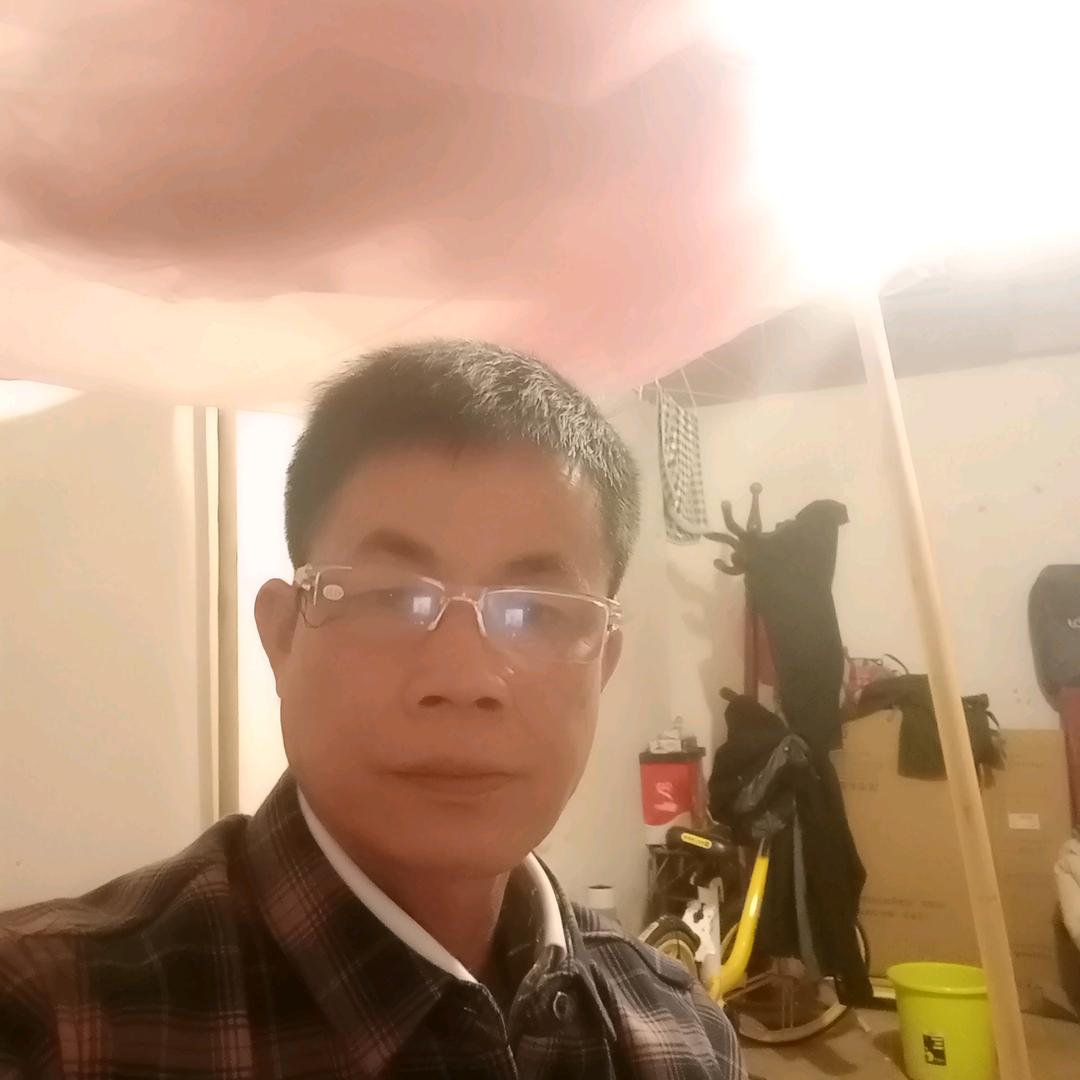 万其中