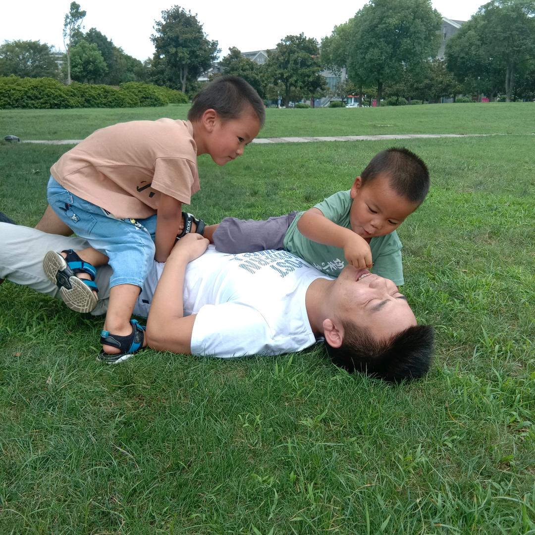 宿迁油漆工xiao双