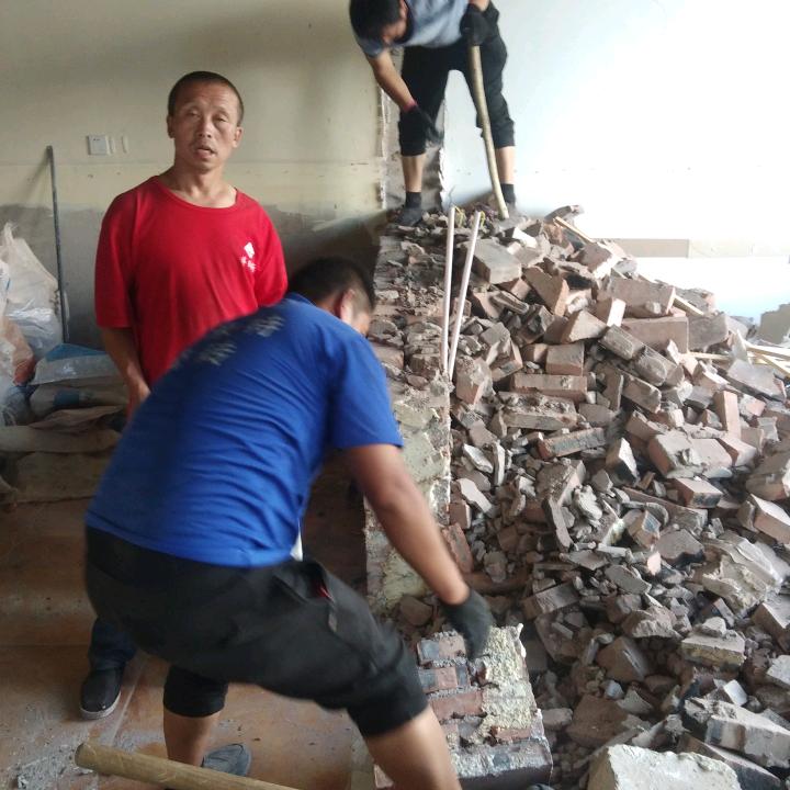 杨晓东专业拆除搬运