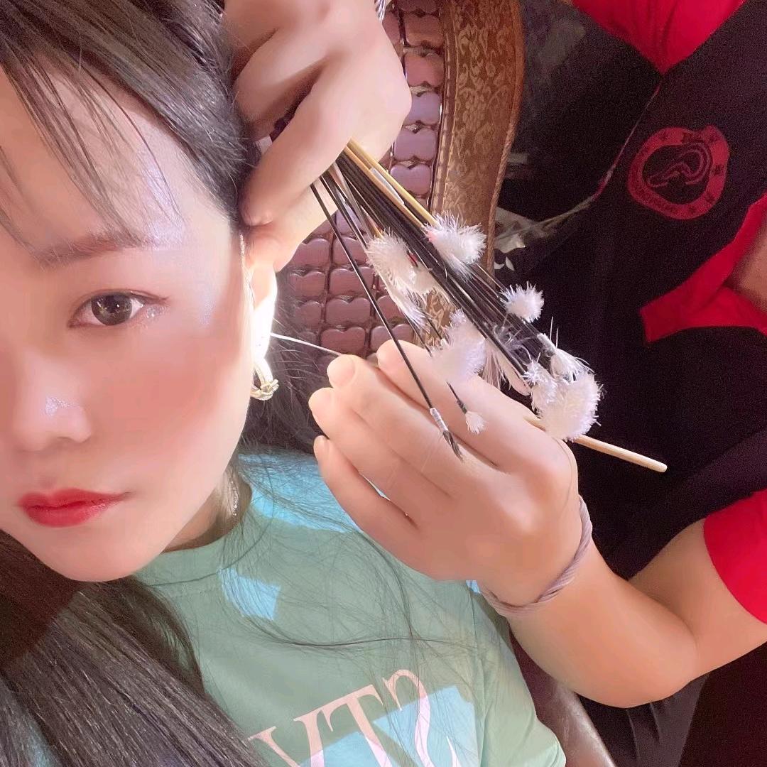 来凤县小资生活美甲美睫美容店