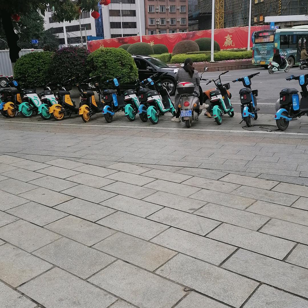 小炜琪