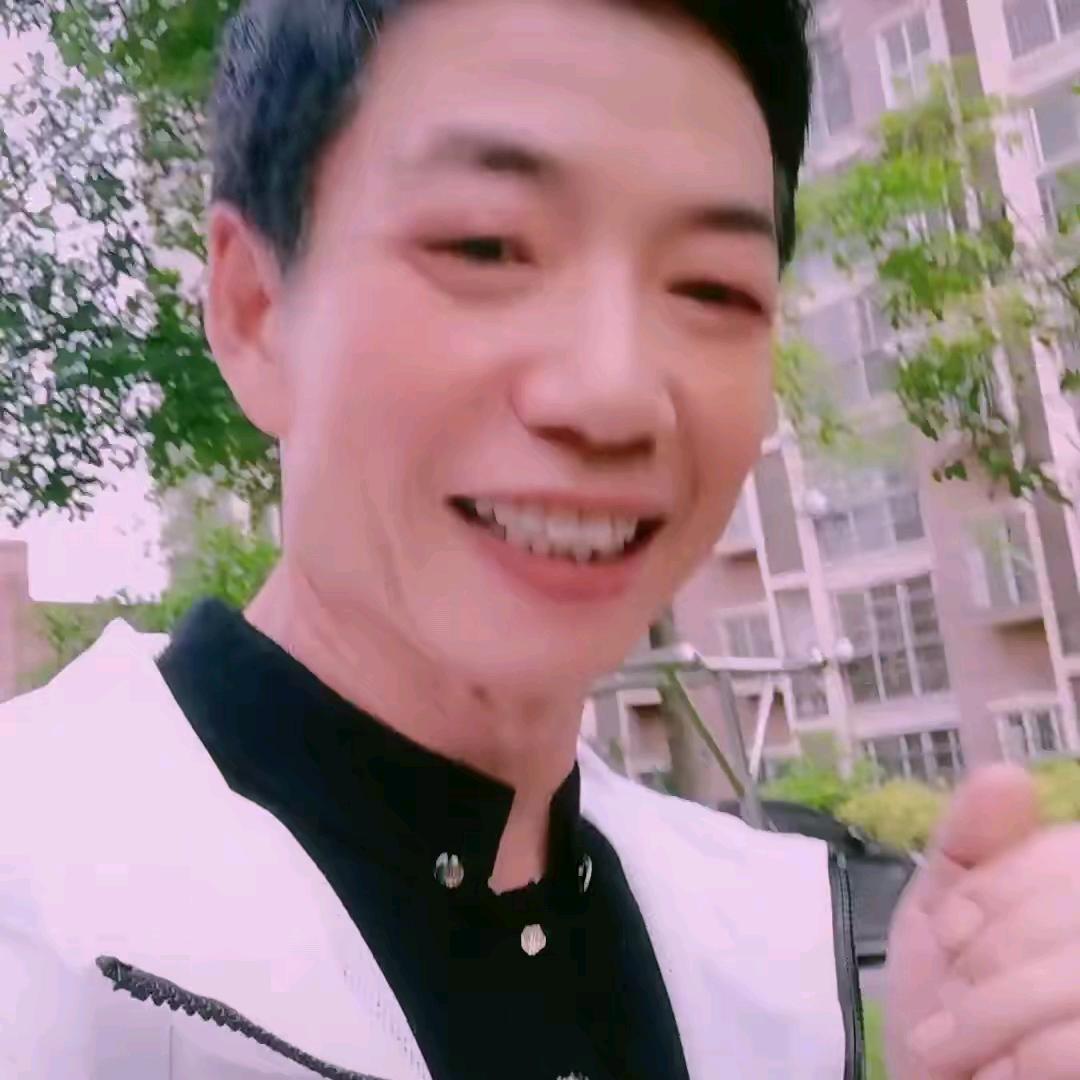开心一点😊
