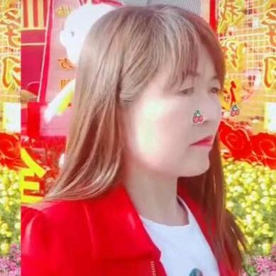 黄美美（妈妈）