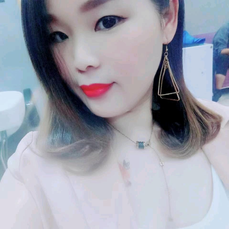 月亮