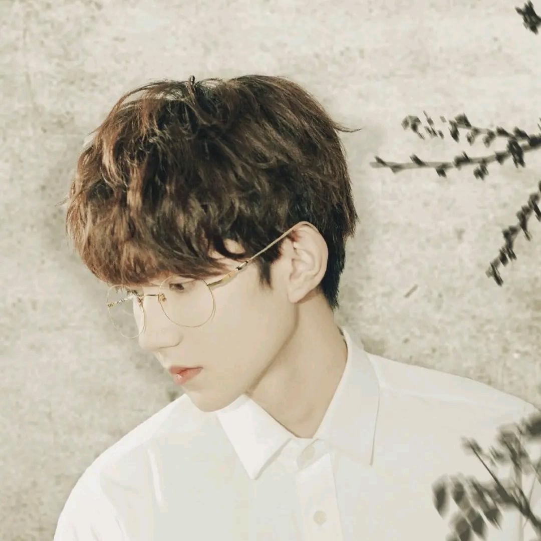 源源爱吃冰淇霖